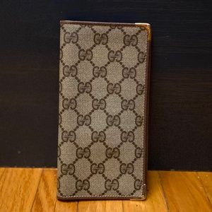 Gucci Vintage Retired Women’s Tall Wallet